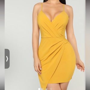 Yellow Fashion Nova dress. Size M.